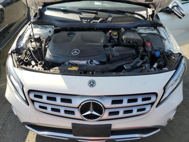 WDCTG4GB5JJ437814 - 2018 MERCEDES-BENZ GLA 250 4MATIC WHITE photo 12