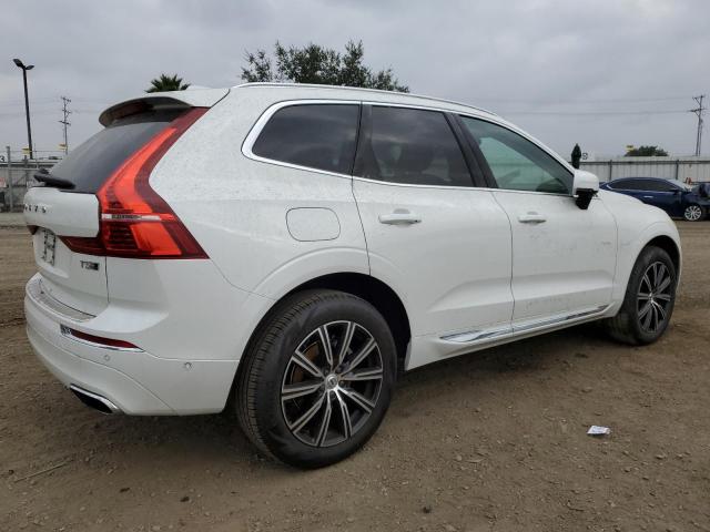 LYV102RL9KB292427 - 2019 VOLVO XC60 T5 INSCRIPTION WHITE photo 3