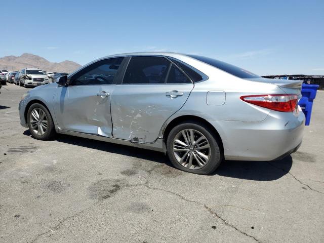 4T1BF1FK4GU576405 - 2016 TOYOTA CAMRY LE SILVER photo 2