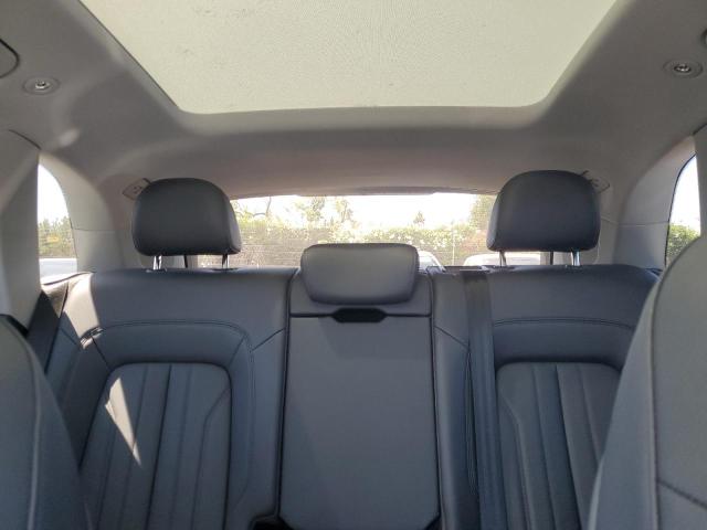 WA1BNAFY7J2106233 - 2018 AUDI Q5 PREMIUM PLUS WHITE photo 10