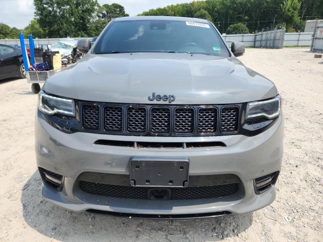 1C4RJFDJ3LC284530 - 2020 JEEP GRAND CHER SRT-8 GRAY photo 5
