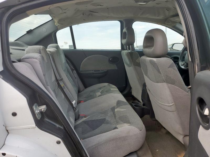 1G8AK52F33Z129146 - 2003 SATURN ION LEVEL 3 WHITE photo 10