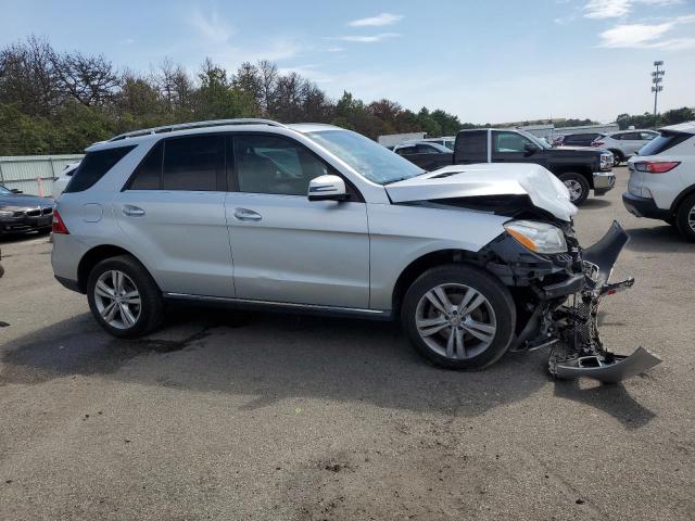 4JGDA5HB4FA497120 - 2015 MERCEDES-BENZ ML 350 4MATIC SILVER photo 4