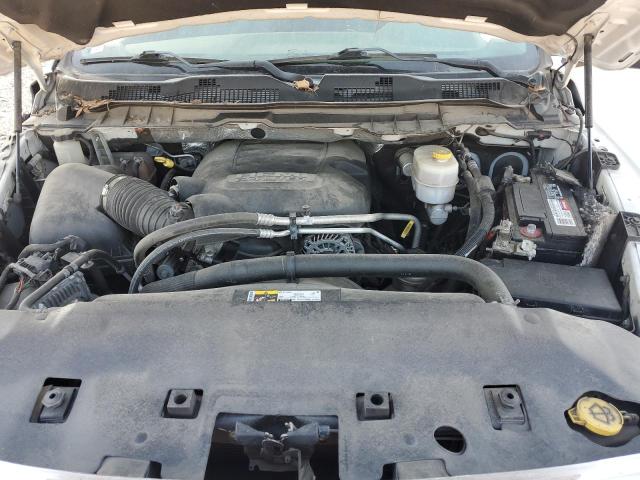 3C6UR5CJ0JG417213 - 2018 RAM 2500 ST أبيض صورة 11