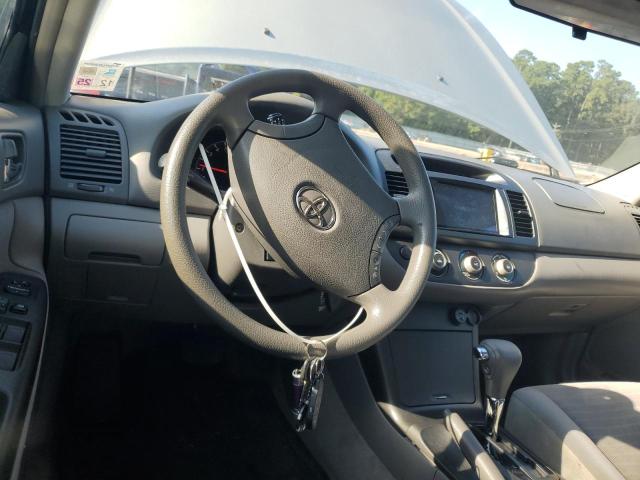 4T1BE32K55U018256 - 2005 TOYOTA CAMRY LE ვერცხლისფერი ფოტო 8