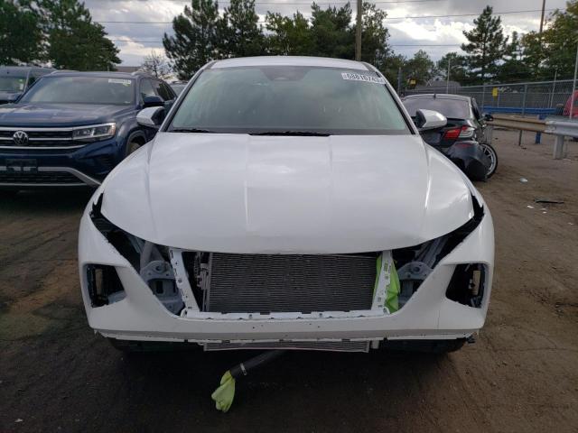 5NMJACAE9PH263031 - 2023 HYUNDAI TUCSON SE WHITE photo 5