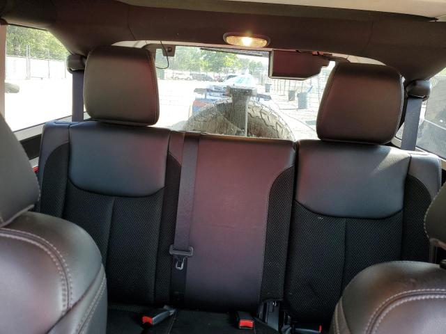 1C4BJWEG0HL612305 - 2017 JEEP WRANGLER U SAHARA RED photo 10