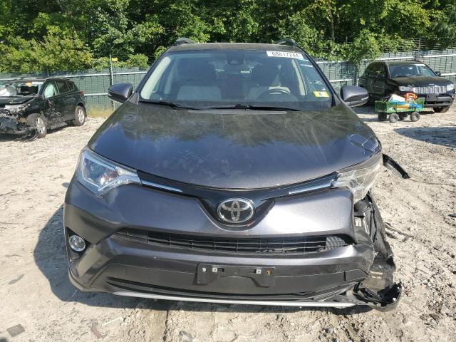 JTMRFREVXHJ147267 - 2017 TOYOTA RAV4 XLE GRAY photo 5