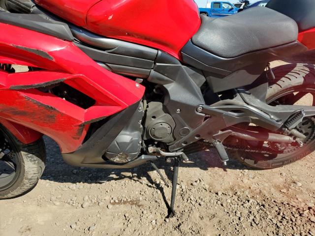 JKAEXEE16CDA00904 - 2012 KAWASAKI EX650 EC RED photo 7