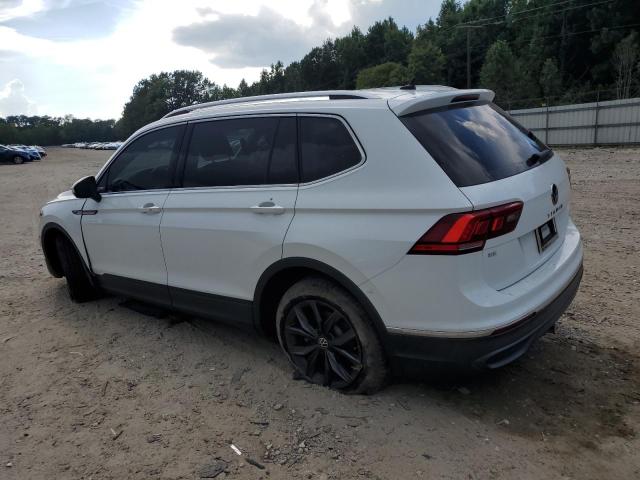 3VV3B7AX1NM090924 - 2022 VOLKSWAGEN TIGUAN SE WHITE photo 2