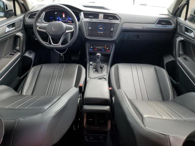 3VV3B7AX1NM090924 - 2022 VOLKSWAGEN TIGUAN SE WHITE photo 8