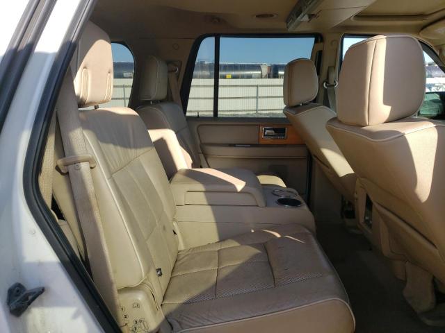 5LMFU28548LJ10059 - 2008 LINCOLN NAVIGATOR ბეჟი ფოტო 11