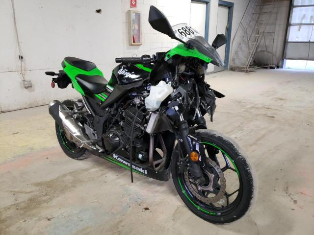 JKAEX8B11GDA29870 - 2016 KAWASAKI EX300 B GREEN photo 1