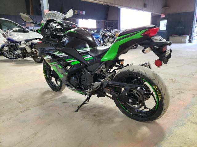 JKAEX8B11GDA29870 - 2016 KAWASAKI EX300 B GREEN photo 3