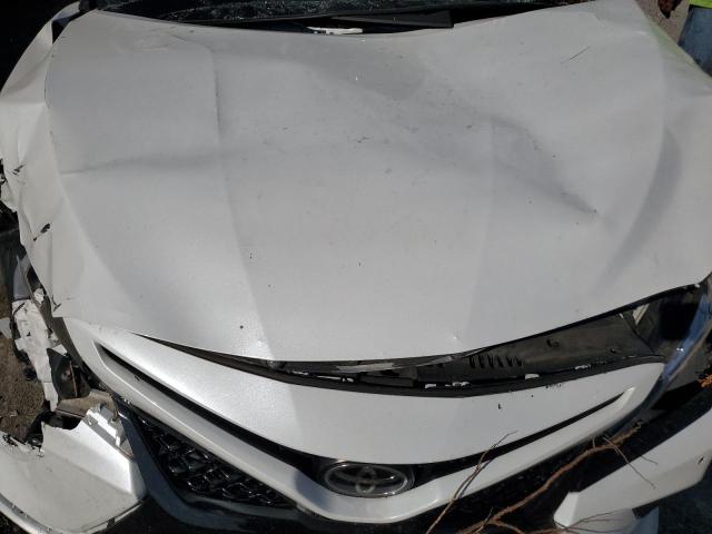 4T1B61HK9JU080214 - 2018 TOYOTA CAMRY XSE WHITE photo 11
