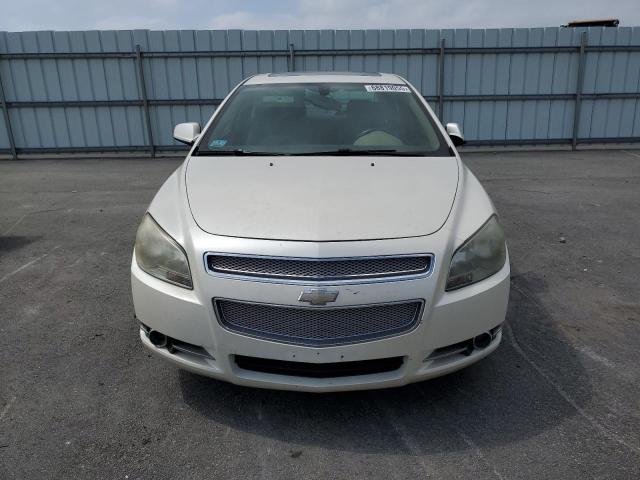 1G1ZE5E79A4105635 - 2010 CHEVROLET MALIBU LTZ 奶油色 照片 5