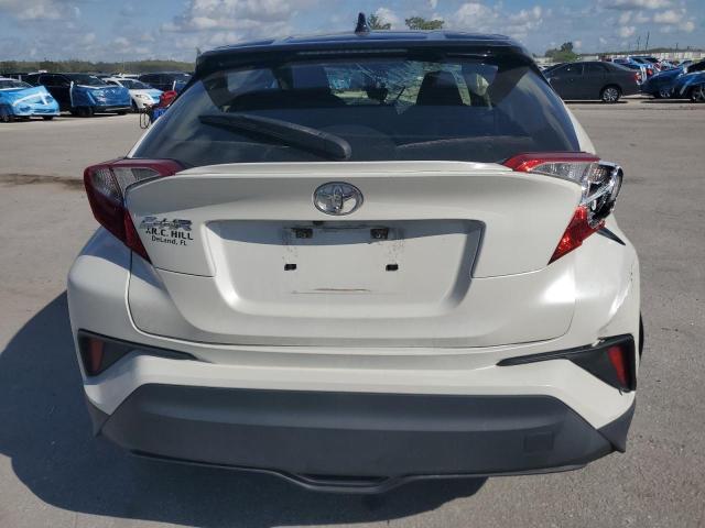 JTNKHMBX3K1056882 - 2019 TOYOTA C-HR XLE WHITE photo 6