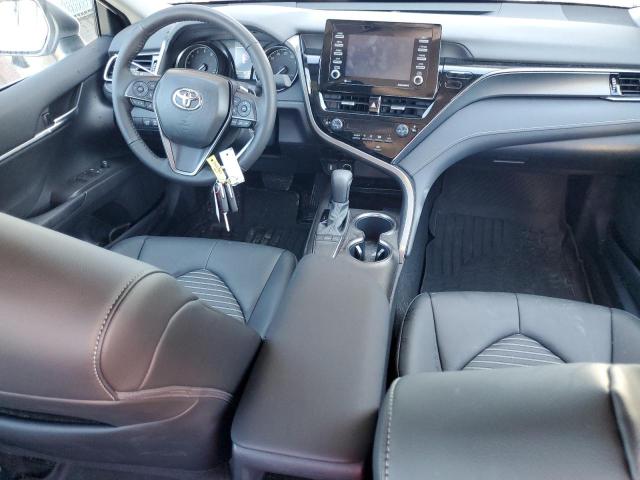 4T1G11AK7PU162451 - 2023 TOYOTA CAMRY SE NIGHT SHADE WHITE photo 8