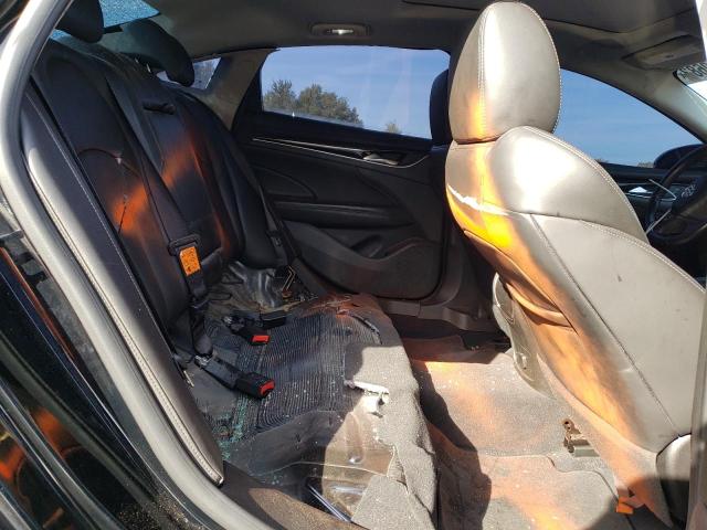 1G4ZP5SS6HU153402 - 2017 BUICK LACROSSE ESSENCE შავი ფოტო 10