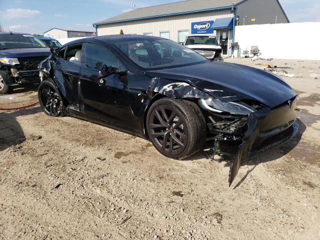 5YJSA1E50NF476032 - 2022 TESLA MODEL S Սև լուսանկար 4