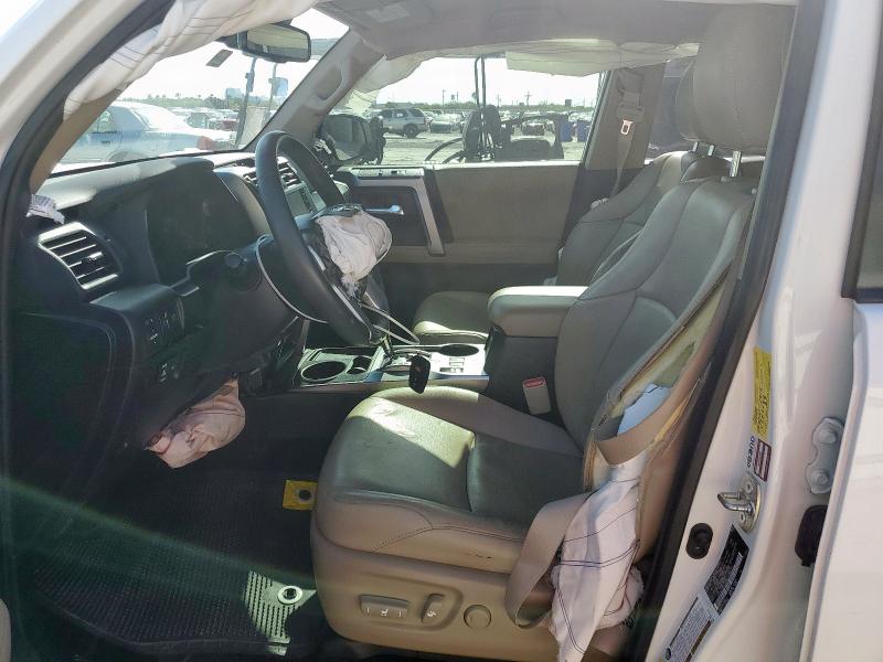 JTEEU5JR0N5252650 - 2022 TOYOTA 4RUNNER SR5 白色 照片 7