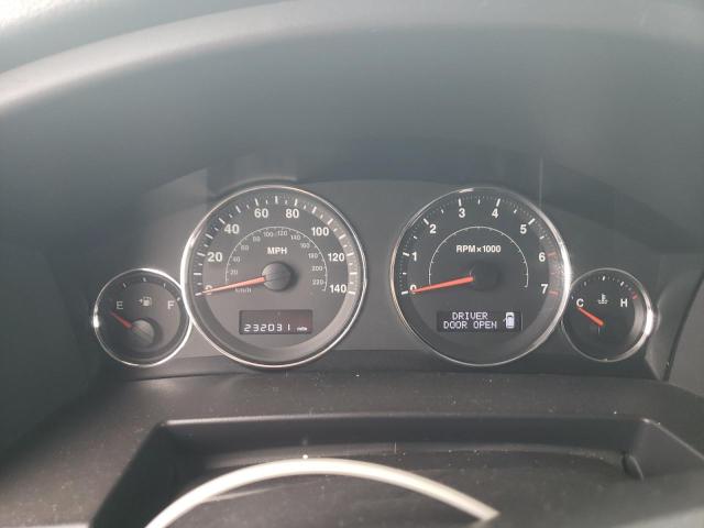 1J8HG48KX8C111976 - 2008 JEEP COMMANDER SPORT Schwarz Foto 9