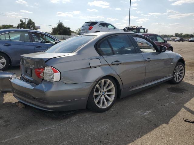 WBAPH7G52BNM57123 - 2011 BMW 328 I GRAY photo 3