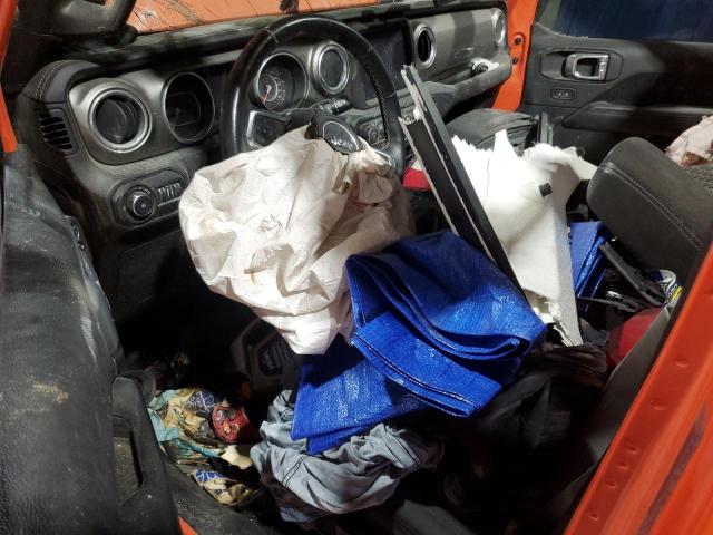 1C4HJXEG4JW234266 - 2018 JEEP WRANGLER U SAHARA Նարնջագույն լուսանկար 8