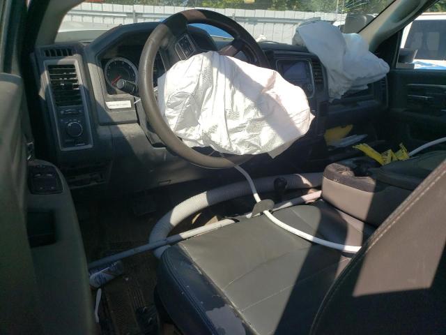 3C7WR9AJXGG124264 - 2016 RAM 3500 Weiß Foto 8