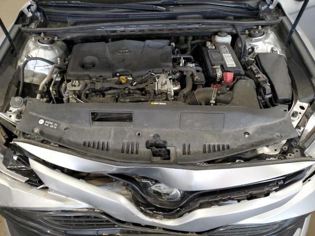 JTNB11HK0J3023257 - 2018 TOYOTA CAMRY L 银色 照片 11