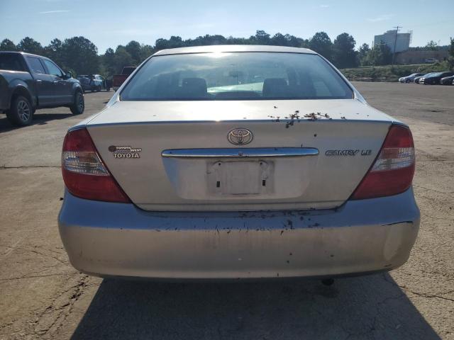 4T1BE32K52U070028 - 2002 TOYOTA CAMRY LE 银色 照片 6