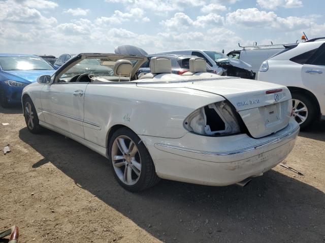 WDBTK56F68F255579 - 2008 MERCEDES-BENZ CLK 350 WHITE photo 2
