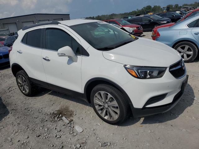 KL4CJASB8JB658308 - 2018 BUICK ENCORE PREFERRED WHITE photo 4