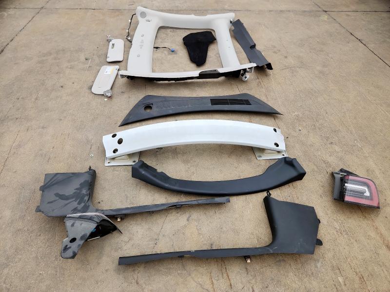 5YJ3E1EA9PF503429 - 2023 TESLA MODEL 3 أبيض صورة 12