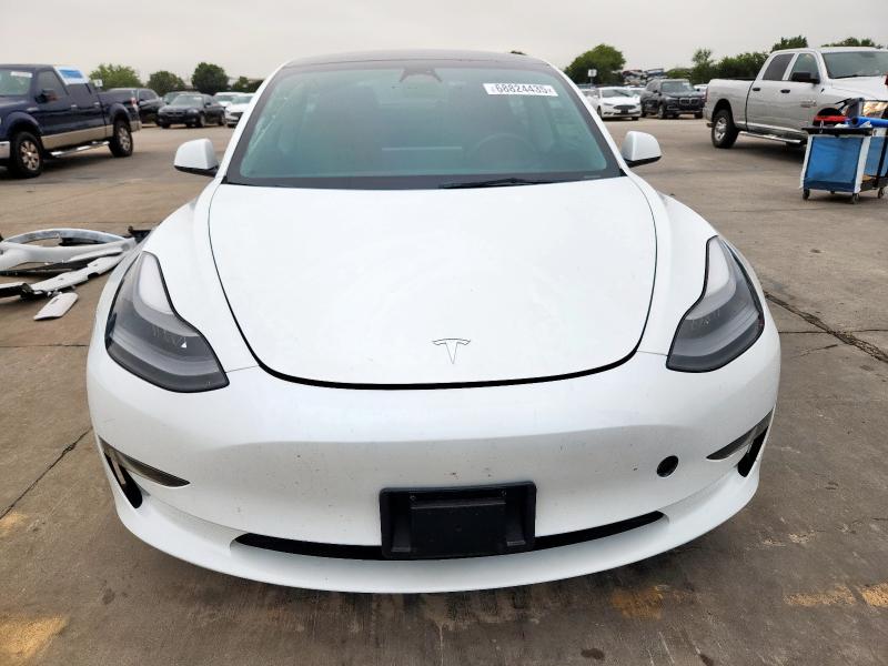 5YJ3E1EA9PF503429 - 2023 TESLA MODEL 3 أبيض صورة 5