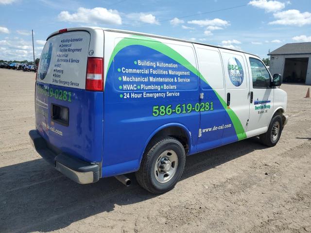 1GCWGAFP3J1333773 - 2018 CHEVROLET EXPRESS G2500 WHITE photo 3