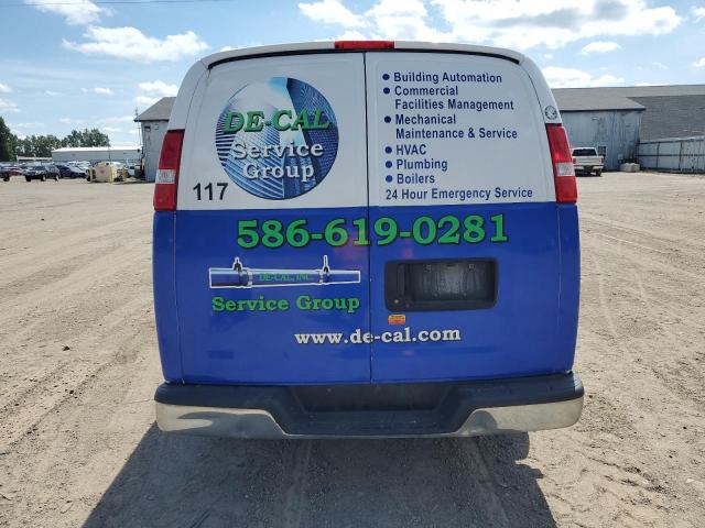 1GCWGAFP3J1333773 - 2018 CHEVROLET EXPRESS G2500 WHITE photo 6