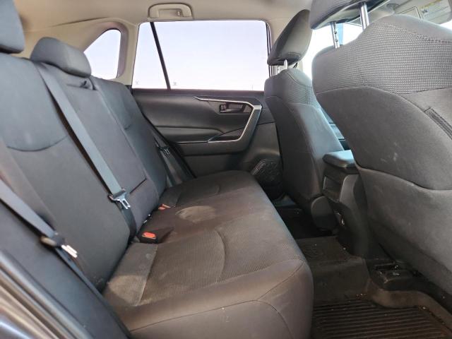 2T3F1RFV0MC172689 - 2021 TOYOTA RAV4 LE ნაცრისფერი ფოტო 10