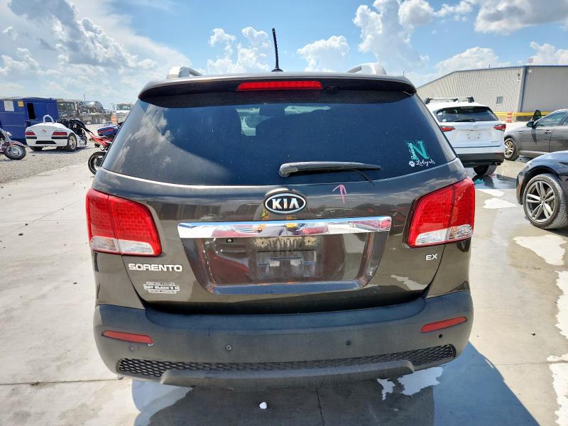 5XYKU4A19BG148866 - 2011 KIA SORENTO EX BROWN photo 6