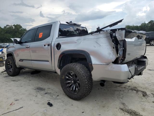 5TFNA5AB9RX036810 - 2024 TOYOTA TUNDRA CREWMAX PLATINUM SILVER photo 2