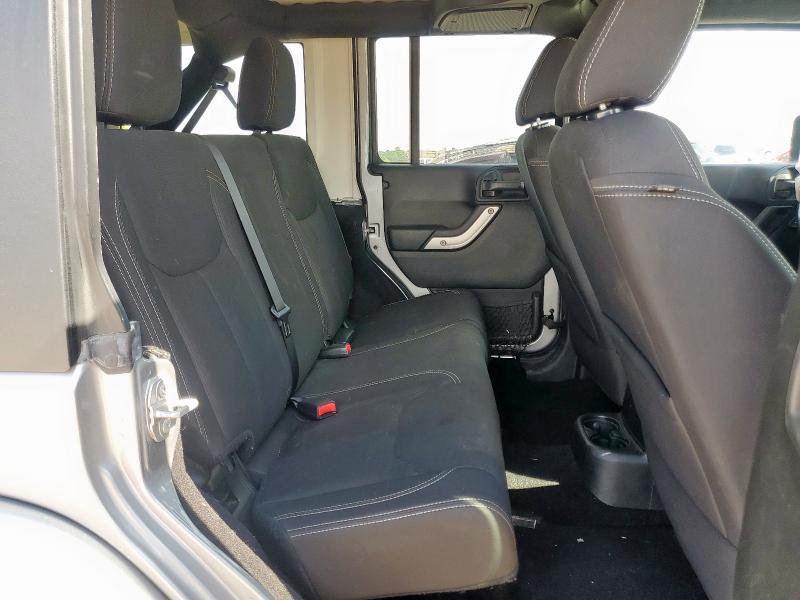 1C4HJWEG3HL689227 - 2017 JEEP WRANGLER U SAHARA 银色 照片 11