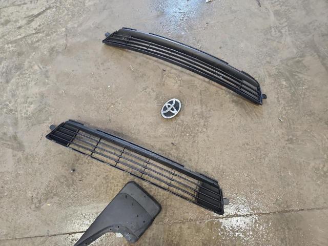 5YFBU4EE5DP219931 - 2013 TOYOTA COROLLA BASE Сріблястий фото 12