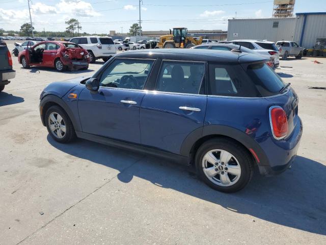 WMWXU1C5XJ2F81223 - 2018 MINI COOPER BLUE photo 2