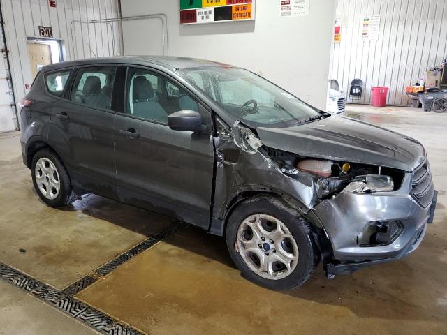 1FMCU0F78HUA10197 - 2017 FORD ESCAPE S ნაცრისფერი ფოტო 4