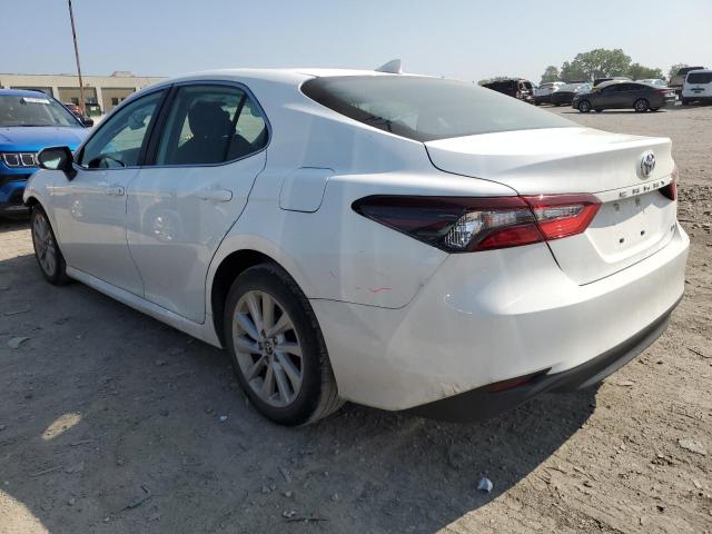 4T1C11AK9PU078971 - 2023 TOYOTA CAMRY LE Biały zdjęcie 2