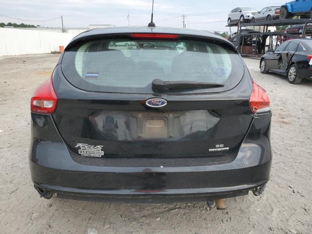 1FADP3K23FL241979 - 2015 FORD FOCUS SE BLACK photo 6