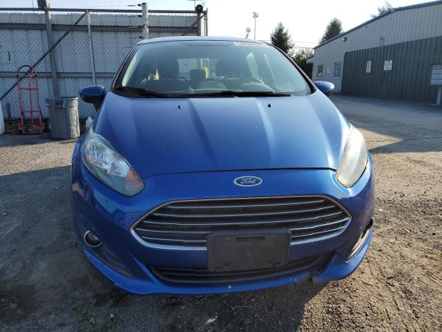 3FADP4EJ5KM124325 - 2019 FORD FIESTA SE ლურჯი ფოტო 5