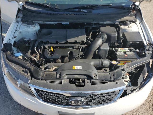 KNAFU4A21B5387117 - 2011 KIA FORTE EX 白色 照片 11