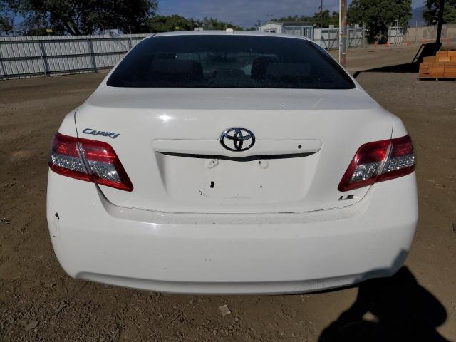 4T1BF3EK9AU508962 - 2010 TOYOTA CAMRY BASE WHITE photo 6