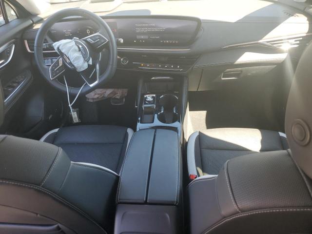 LRBFZPE47RD073455 - 2024 BUICK ENVISION ESSENCE 银色 照片 8